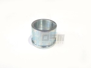 Product image: Sym - 4231B-TL1-002 - L. RR. WHEEL SIDE COLLAR ASSY 