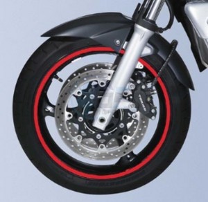 Product image: Suzuki - 990D0-WHEEL-RD1 - WHEEL DECAL, ONE WHEEL), RED 