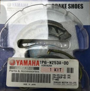 Product image: Yamaha - 1P6W253A0000 - BRAKE SHOE KIT 