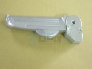 Product image: Sym - 5071A-F6B-000 - R. STEP BAR COMP. 