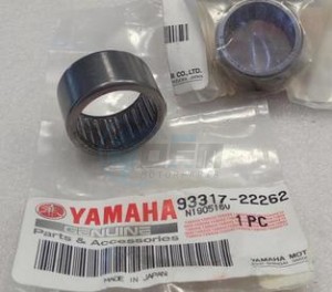 Product image: Yamaha - 933172226200 - BEARING, CYLINDRICAL(2VM) 