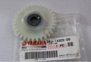 Product image: Yamaha - 3AJ133250000 - GEAR, PUMP DRIVEN 