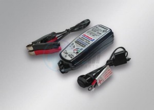 Product image: Suzuki - 990D0-OPTIM-MB3 - BATTERY CHARGER 