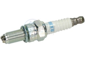 Product image: Gilera - 639687 - Spark plug CR8EKB 