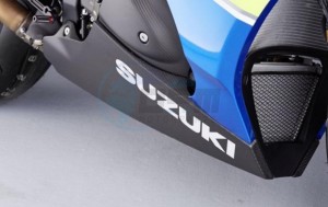 Product image: Suzuki - 990D0-17K28-CRB - Untere Seitenverkleidung aus Carbon RH GSX-R1000 