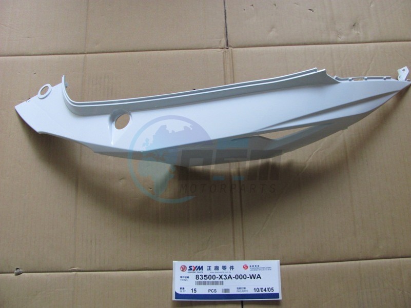 Product image: Sym - 83500-X3A-000-WA - R. BODY COVER WH006  0