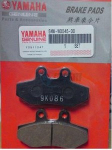 Product image: Yamaha - 5NWW00450000 - BRAKE PAD KIT  