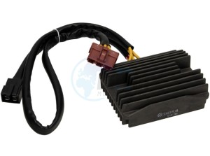 Product image: Piaggio - 639110 - Voltage regulator 