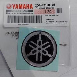 Product image: Yamaha - 2DPF413B0000 - EMBLEM 