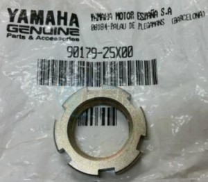 Product image: Yamaha - 9017925X0000 - NUT 