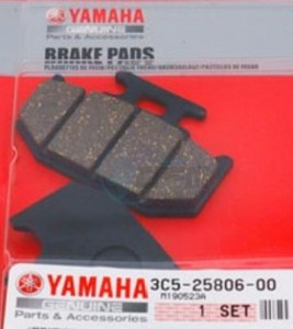 Product image: Yamaha - 3C5258060000 - BRAKE PAD KIT 2 