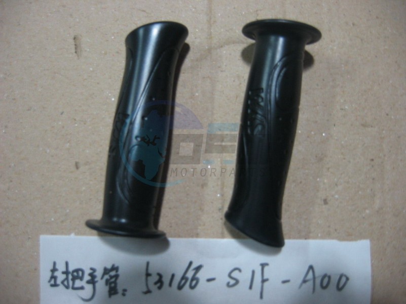 Product image: Sym - 53166-S1F-A00 - L. HANDLE GRIP  1