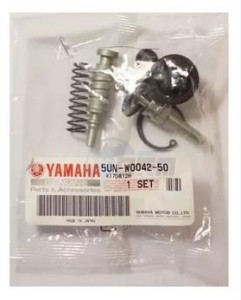 Product image: Yamaha - 5UNW00425000 - CYLINDER KIT, MASTER 