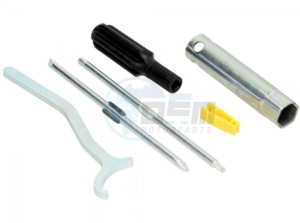 Product image: Vespa - 651028 - Tool set, standard l/jack  