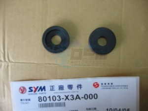 Product image: Sym - 80103-X3A-000 - BODY COVER RUBBER 