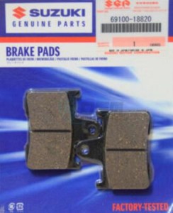 Product image: Suzuki - 69100-18820 - Pad & Shim set 