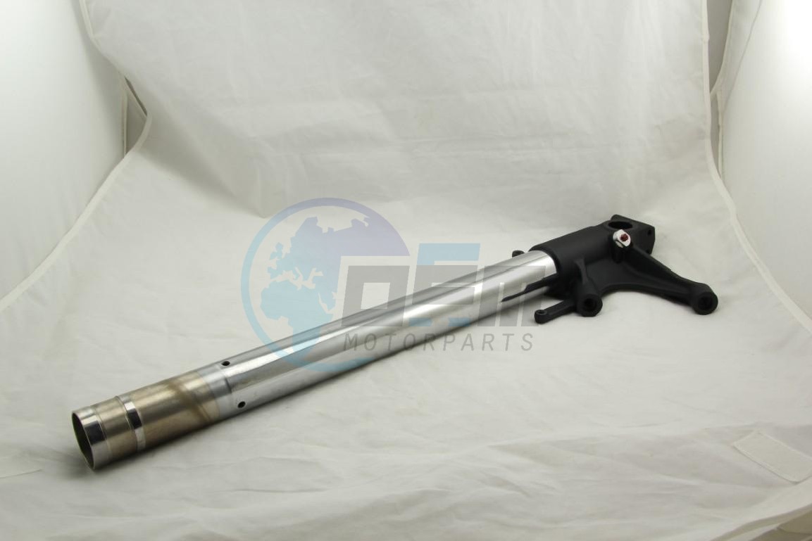 Product image: Honda - 51425MFL003 - PIPE COMP., R. SLIDE  1