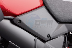 Product image: Suzuki - 990D0-31J04-PAD - Tank protection low side black DL1000 