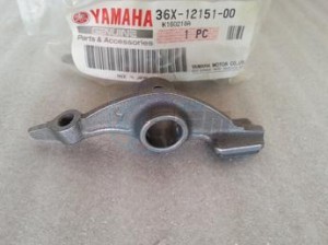 Product image: Yamaha - 36X121510000 - ARM, VALVE ROCKER 