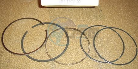 Product image: Yamaha - 4JH116030000 - PISTON RING SET (STD)  0