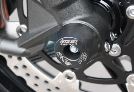 Product image: GSG-Mototechnik - 34-34-295 - Crash protector Front wheel  Kawasaki  ZX 6R /636 2019-  0