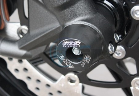 Product image: GSG-Mototechnik - 34-34-295 - Crash protector Front wheel  Kawasaki  ZX 6R /636 2019-  1