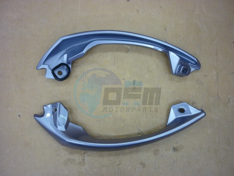 Product image: Sym - 81310-L4A-000-IP - RH. RR. GRIP GY-517S  0