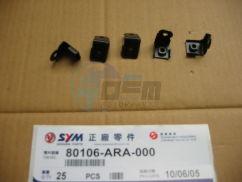 Product image: Sym - 80106-ARA-000 - RR.MUD.PLATE  0