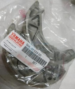 Product image: Yamaha - 5MLXF5330000 - BRAKE SHOE SET 