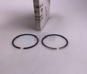 Product image: Yamaha - 5PEE16101000 - PISTON RING SET 