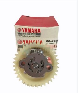 Product image: Yamaha - 2DPE33000000 - OIL PUMP ASSY 