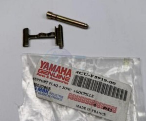 Product image: Yamaha - 5MEF59190000 - BRACKET + PIN + CLIP(KIT) 