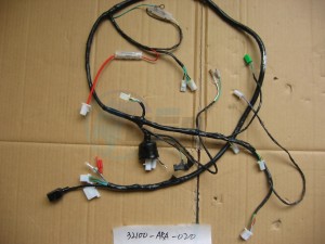 Product image: Sym - 32100-ARA-020 - WIRE HARNESS 