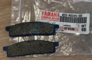 Product image: Yamaha - 4ESW00450000 - BRAKE PAD KIT 