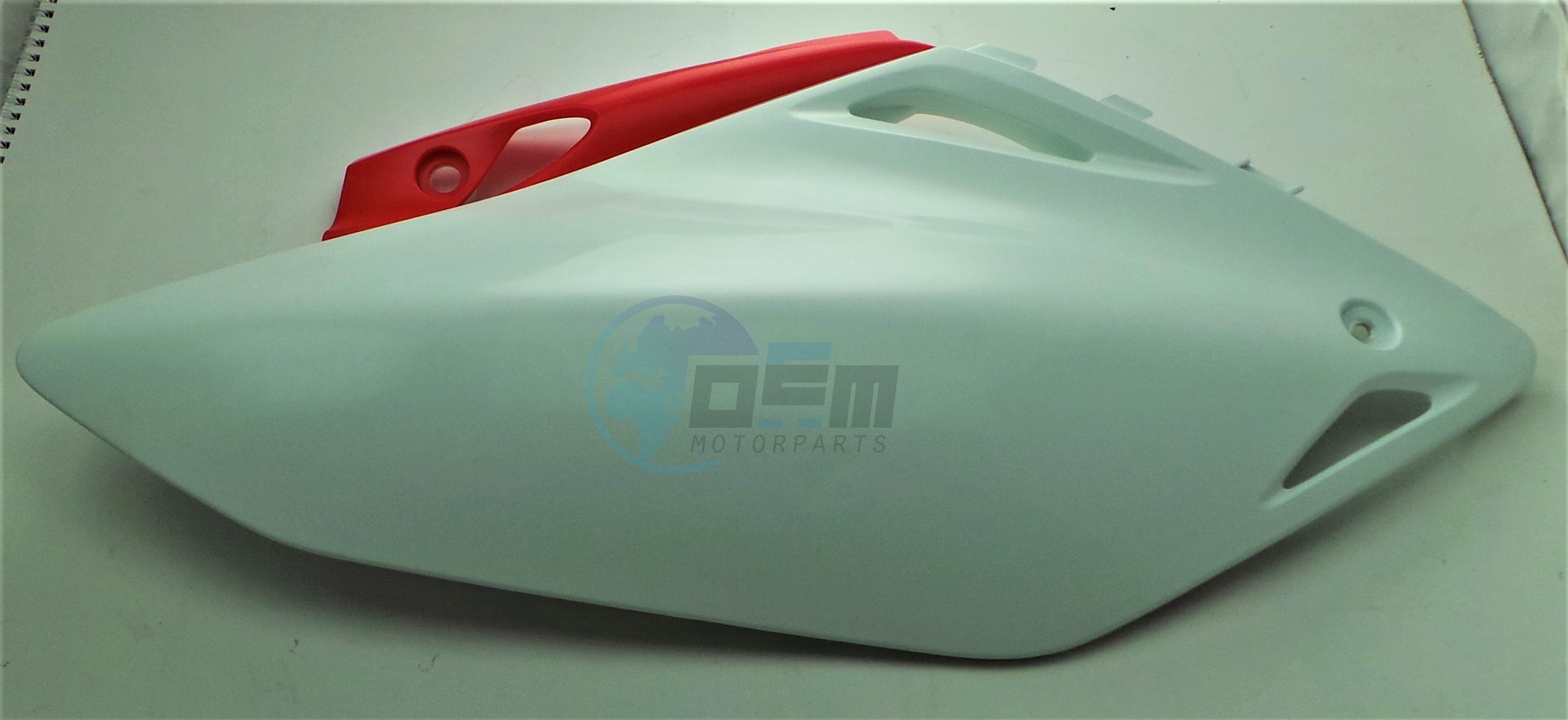 Product image: Honda - 83510-MEN-A01 - COVER, R. SIDE  0