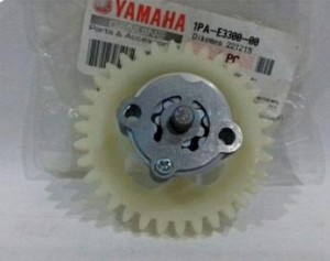 Product image: Yamaha - 1PAE33000000 - OIL PUMP ASSY 