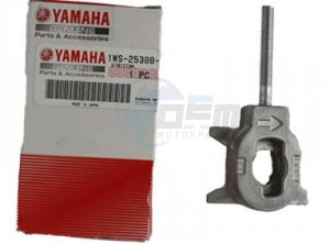 Product image: Yamaha - 1WS253880000 - PULLER, CHAIN 1 