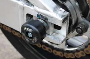 Product image: GSG-Mototechnik - 33-33-377 - Crash protector Rear Wheel  Honda  CBR 900 RR SC28 