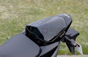 Product image: Suzuki - 990D0-08JSC-YWW - SEAT TAIL COVER GSR750 