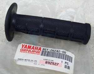 Product image: Yamaha - 4GY262420000 - GRIP (RIGHT) 