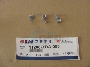 Product image: Sym - 11208-XDA-000 - CLAMPER 