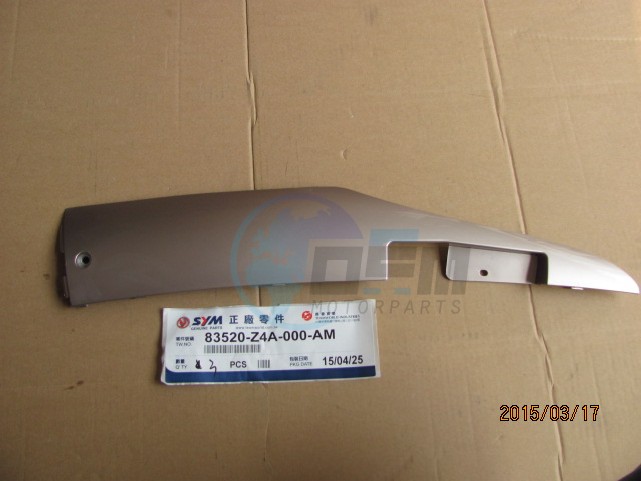 Product image: Sym - 83520-Z4A-000-AM - R.SIDE COVER  0