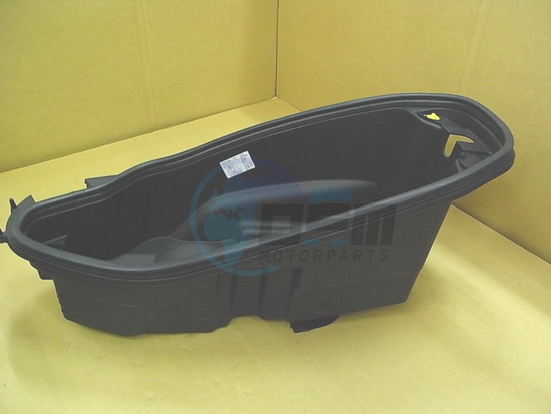 Product image: Sym - 8126A-LWA-000-KA - LUGGAGE BOX ASSY.BK-001U  1