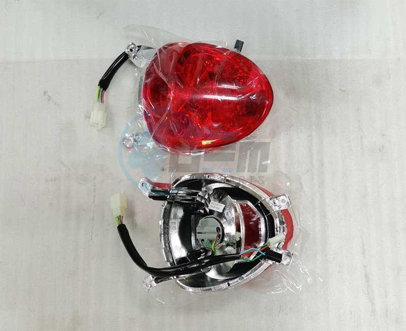 Product image: Sym - 33700-XUE-000 - TAIL LIGHT  0