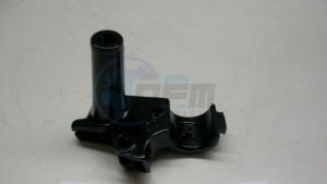 Product image: Sym - 53172-G22-000 - HANDLE BRKT 