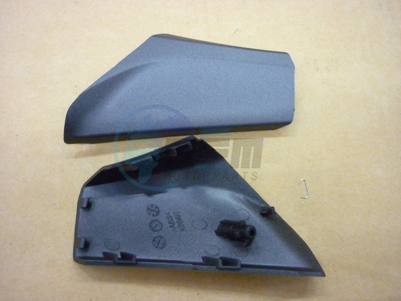 Product image: Sym - 88111-L3A-000 - R. BASE COVER  0