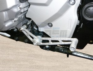 Product image: Suzuki - 99956-25600-17H - GEAR LEVER BANDIT LIQUID COOLED 