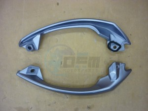 Product image: Sym - 81320-L4A-000-IP - LH. RR. GRIP GY-517S 