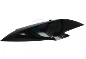 Product image: Aprilia - 856448 - RH Half-rear fairing 