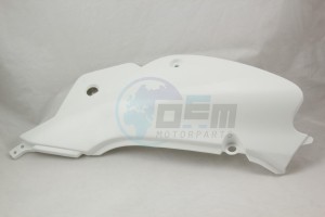 Product image: Suzuki - 47111-034A0-30H - COVER, FRAME RH (WHITE) 